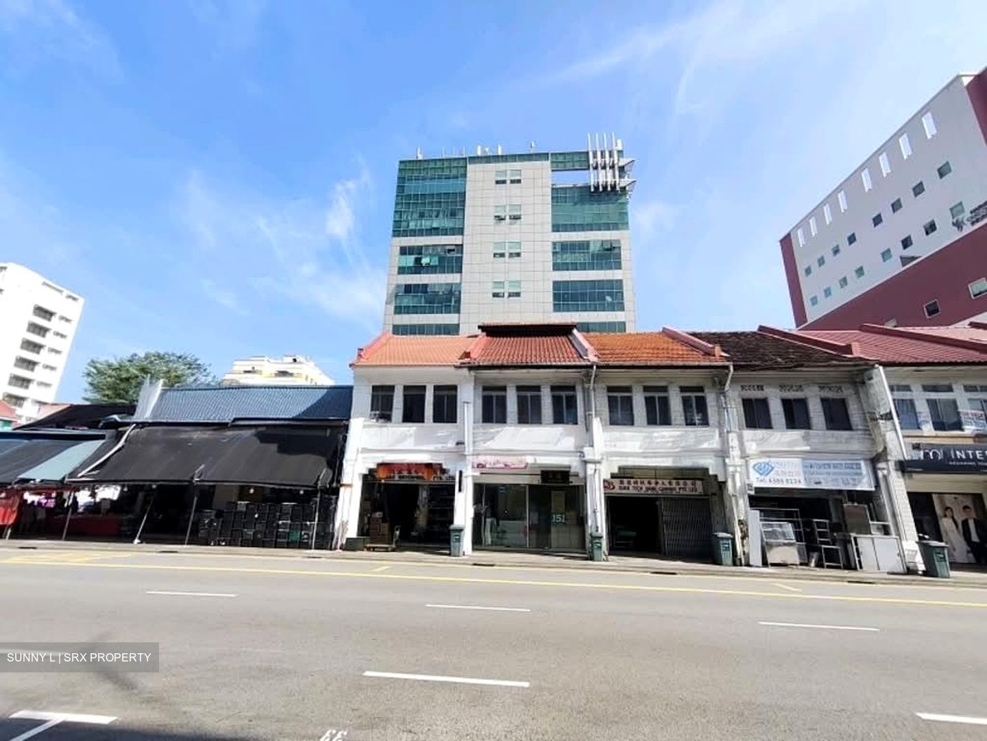 Sims Avenue (D14), Shop House #565062171